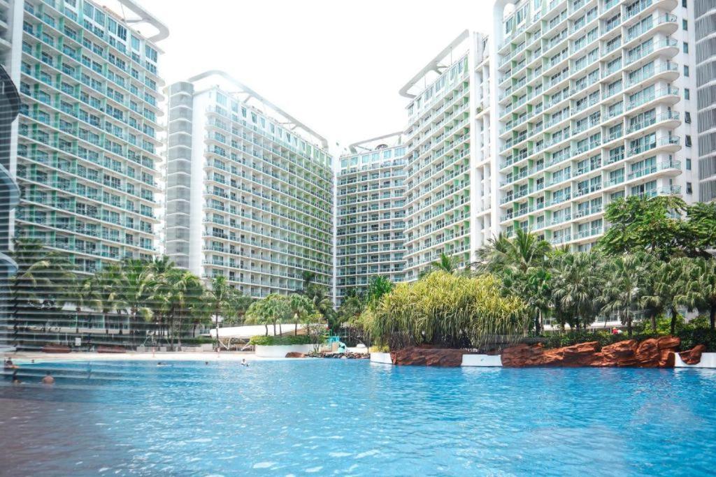 Azure Urban Resort Staycation Manila Exterior foto