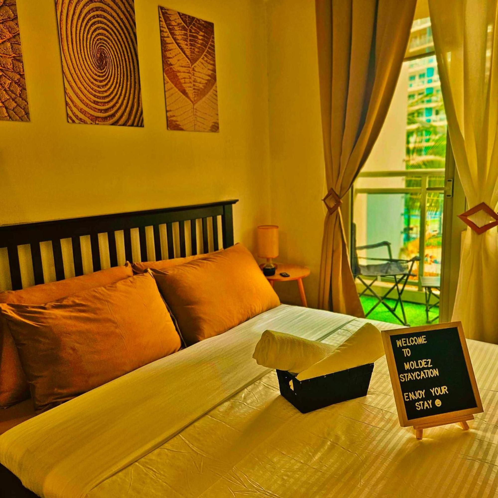 Azure Urban Resort Staycation Manila Exterior foto